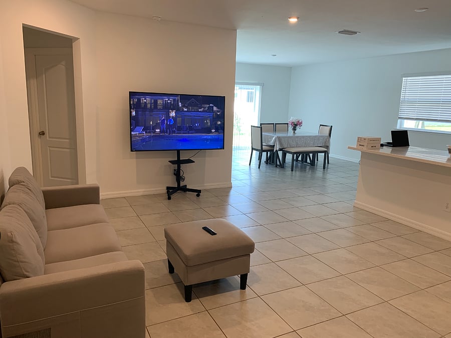 Furnished Finder property 852309_1 photo 4