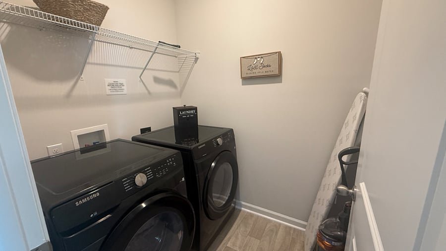 Furnished Finder property 852316_1 photo 17