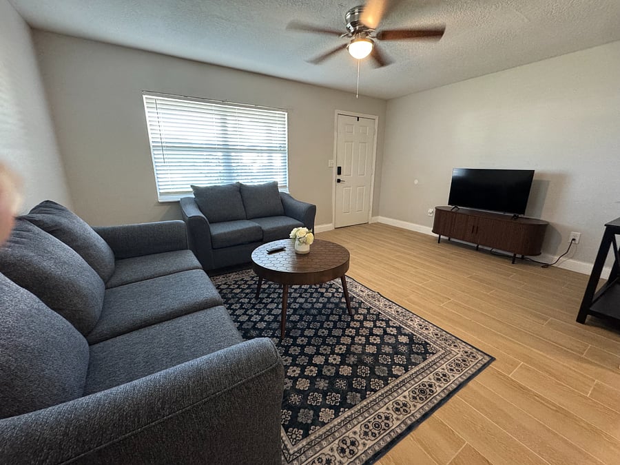 Furnished Finder property 852317_1 photo 4