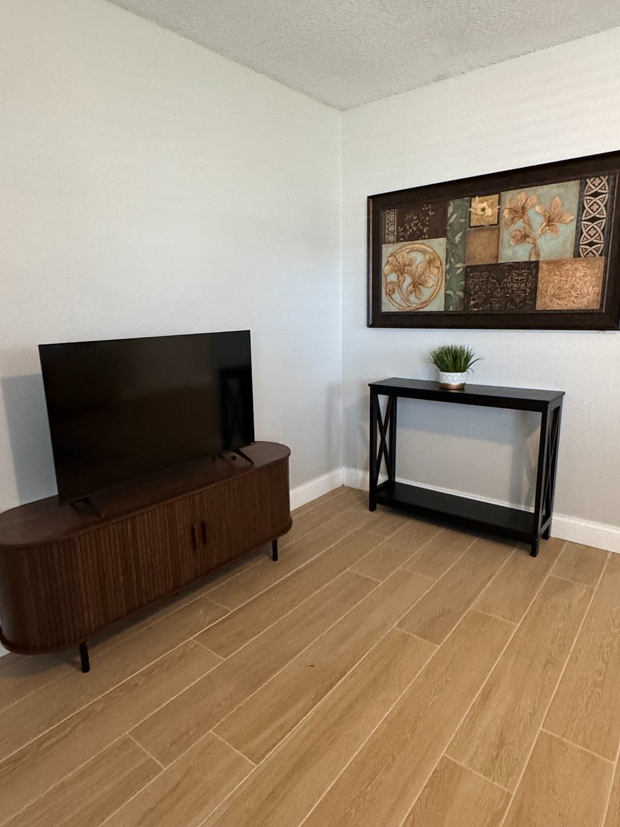 Furnished Finder property 852317_1 photo 8