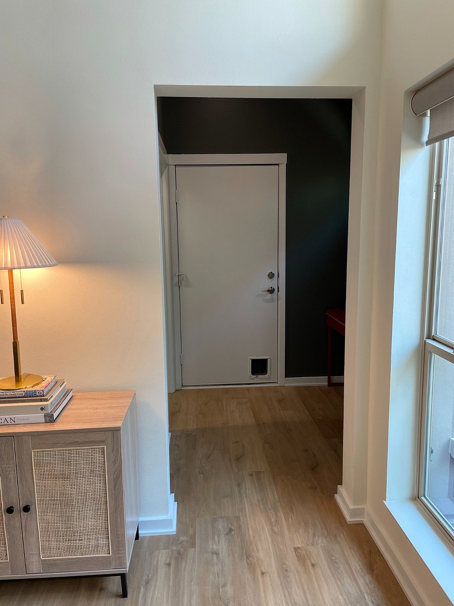 Furnished Finder property 852325_1 photo 17