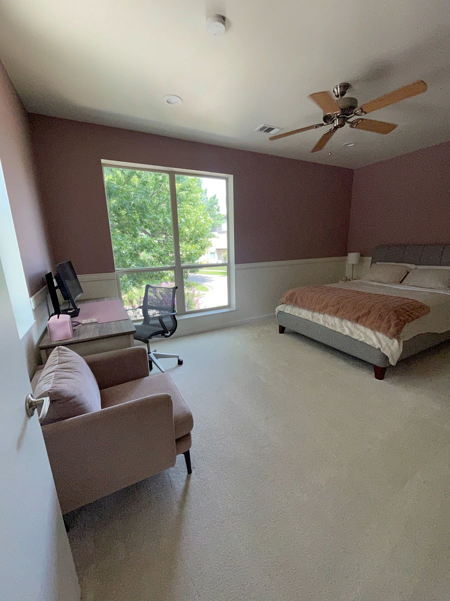 Furnished Finder property 852325_1 photo 35