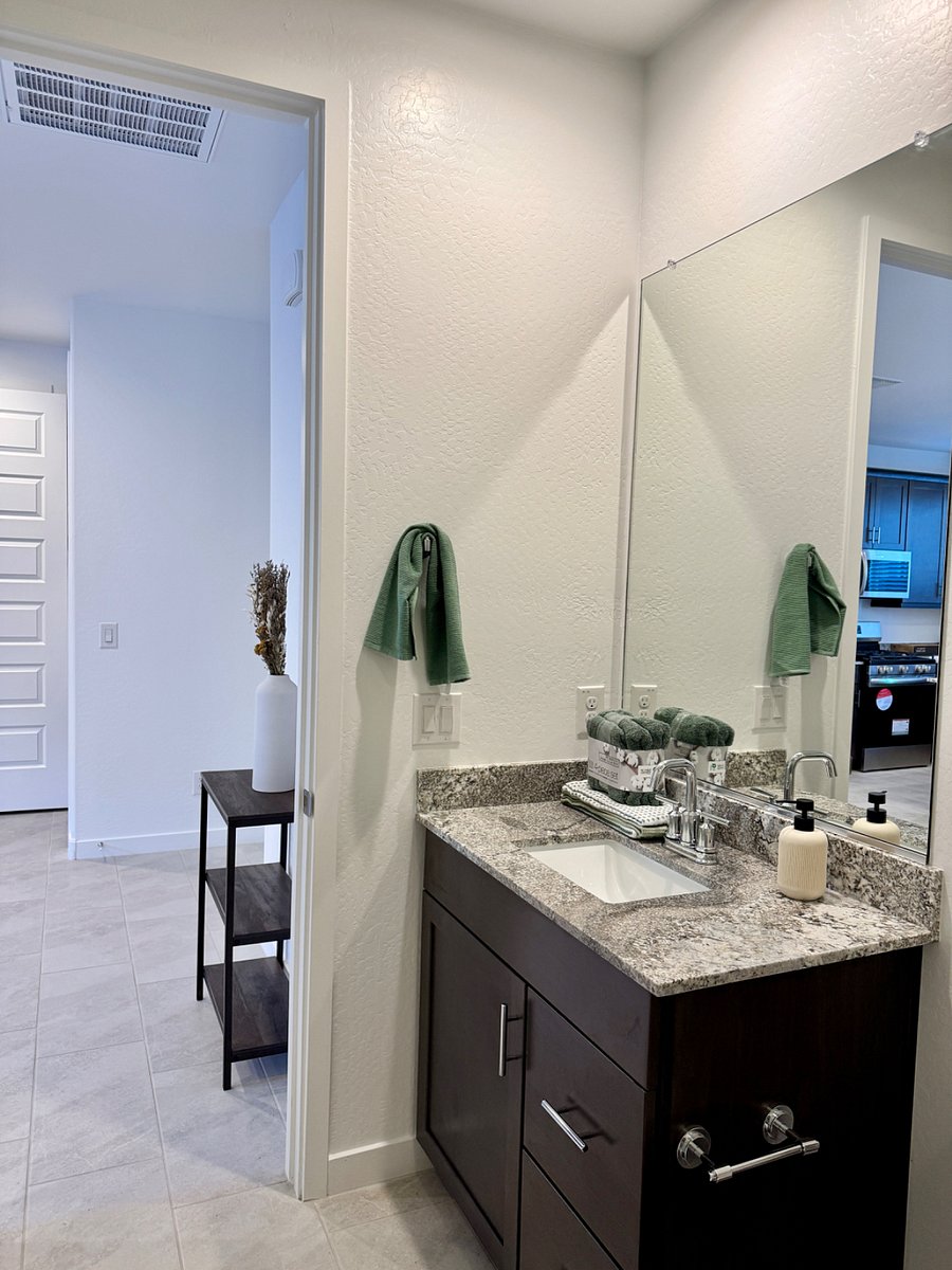 Furnished Finder property 852327_1 photo 10