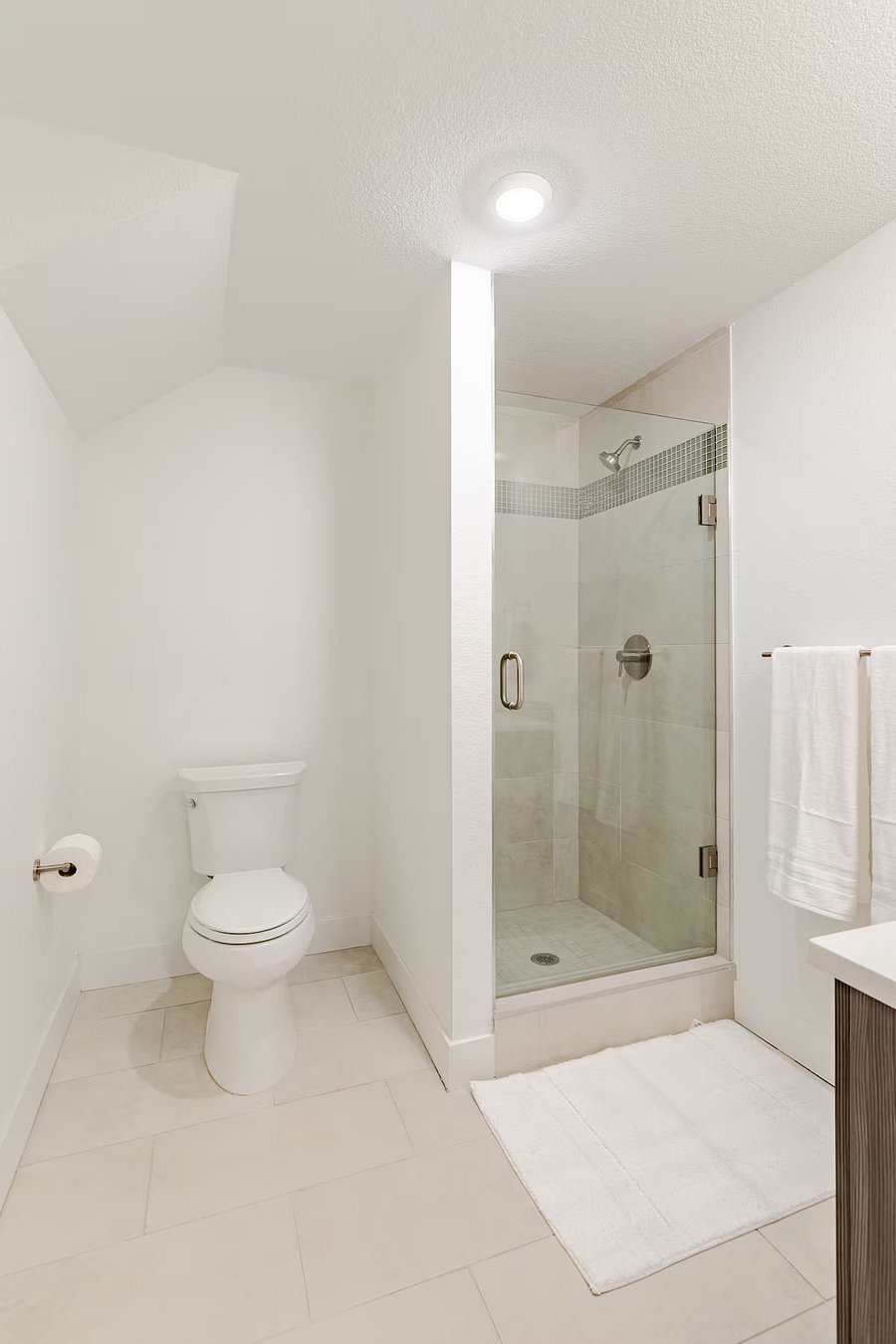 Furnished Finder property 852377_1 photo 13