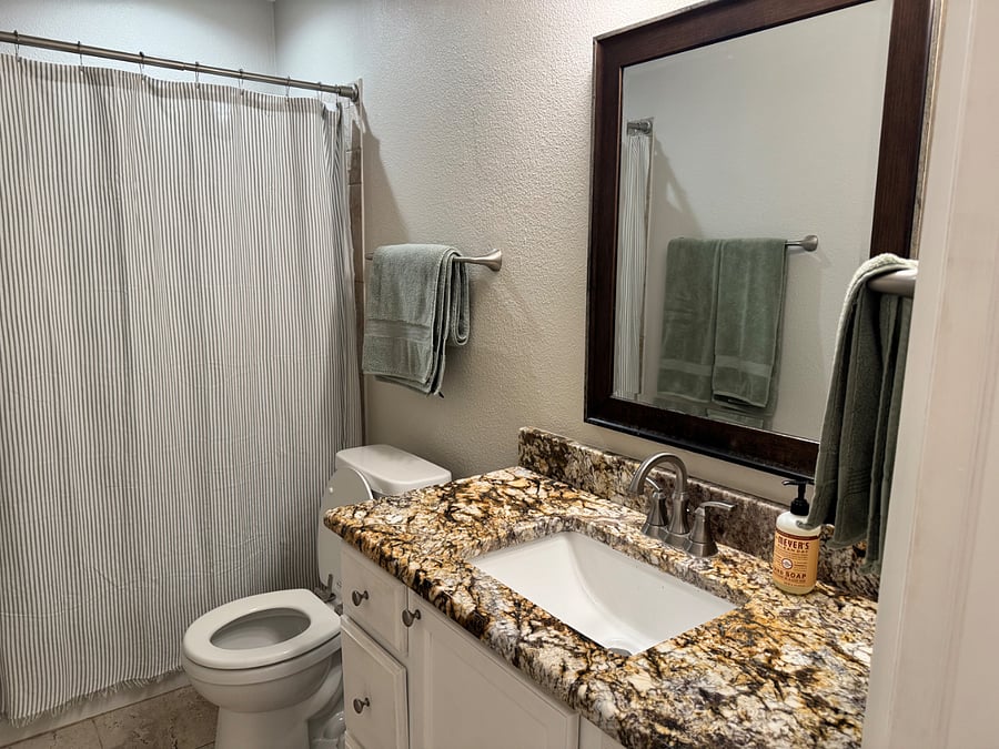 Furnished Finder property 852381_1 photo 11