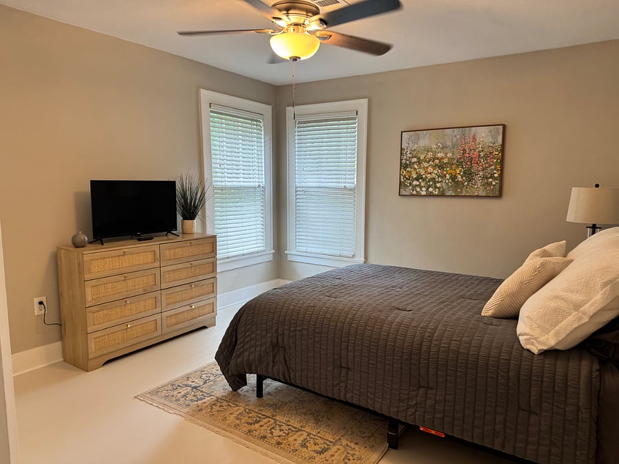 Furnished Finder property 852381_1 photo 9