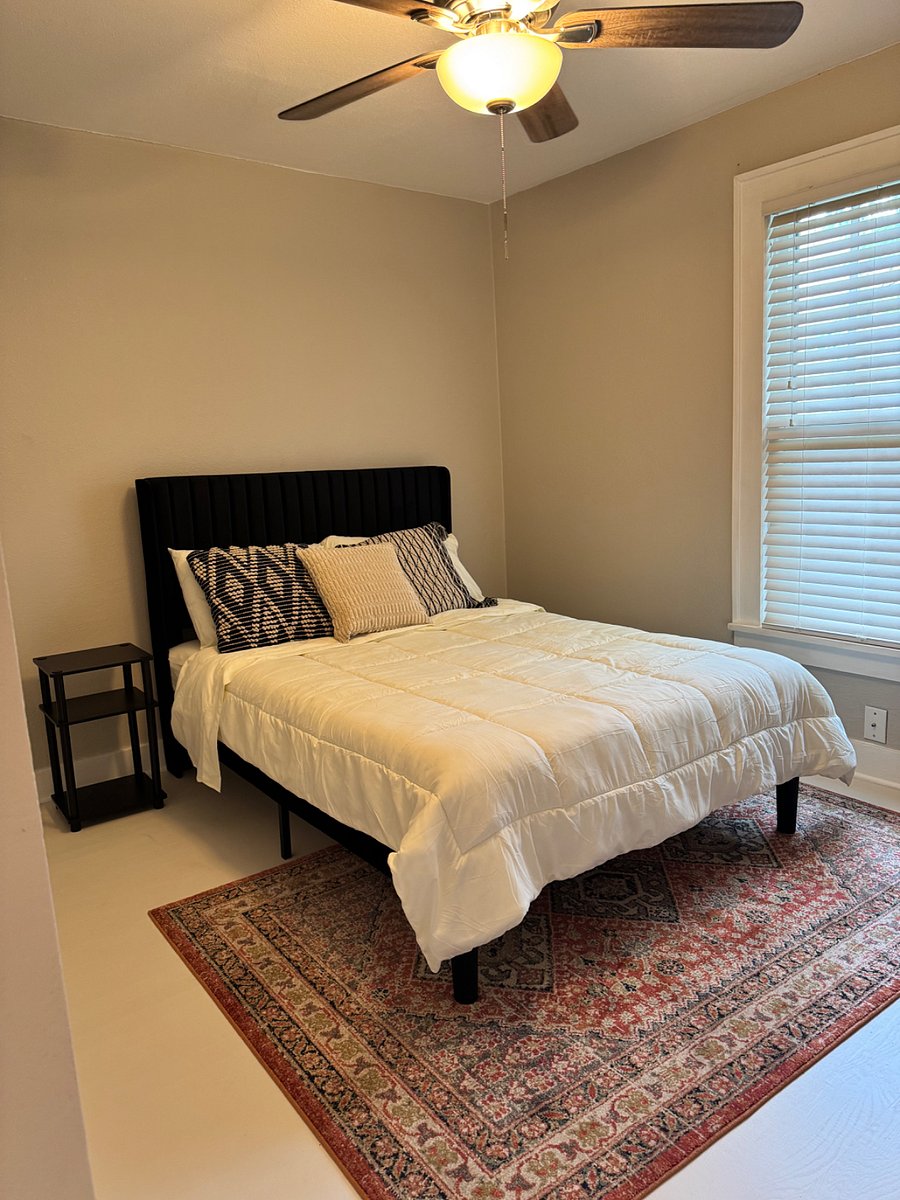 Furnished Finder property 852381_1 photo 16