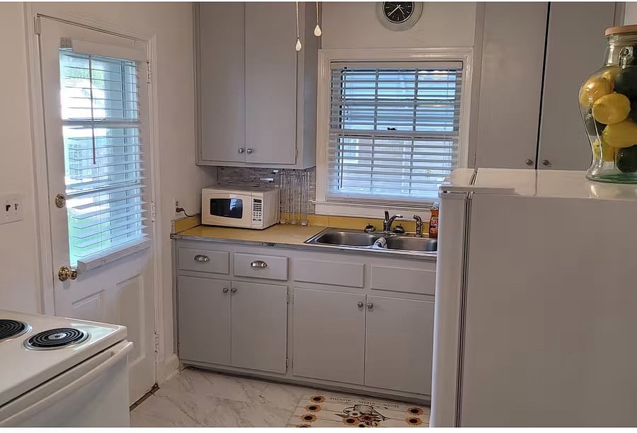 Furnished Finder property 852426_1 photo 3