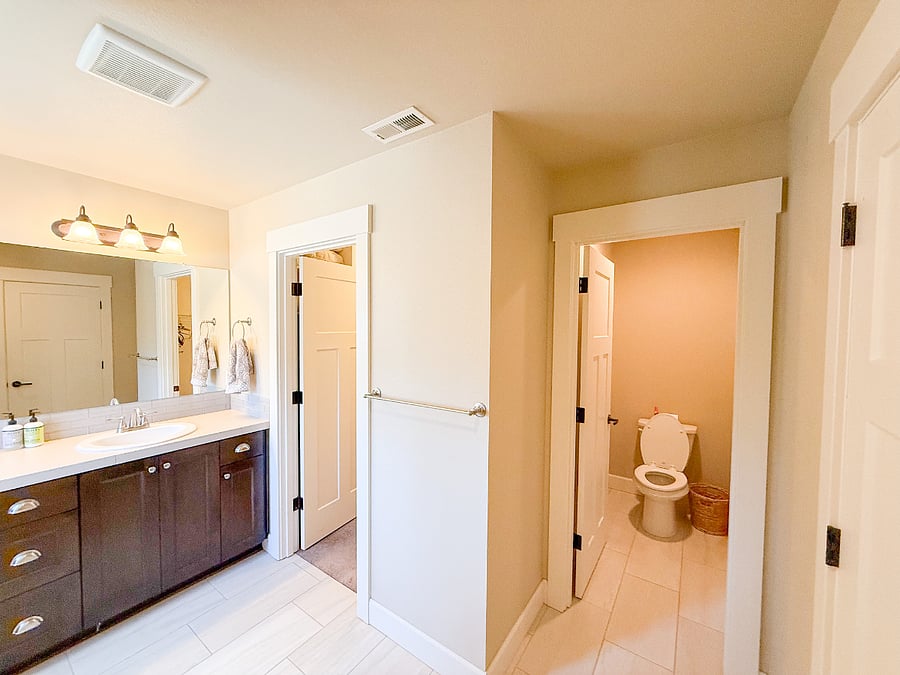 Furnished Finder property 852463_1 photo 12