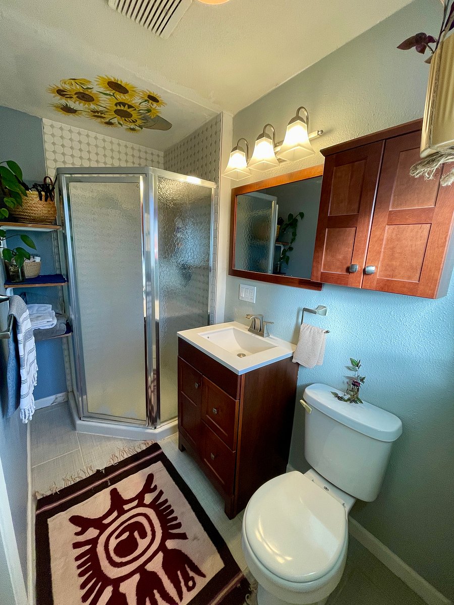 Master bathroom with lots of storage