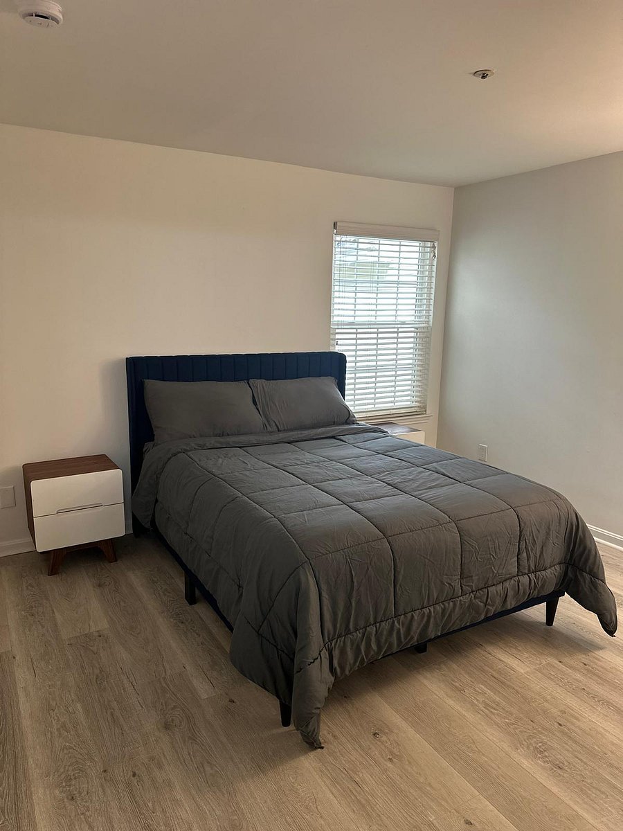 Furnished Finder property 852475_1 photo 8