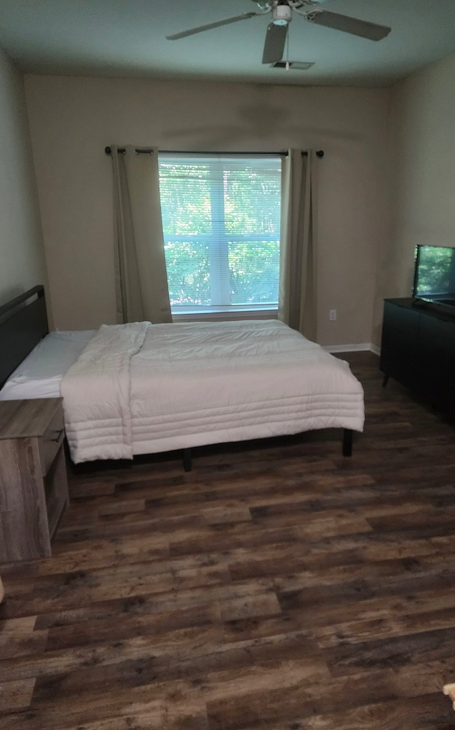 Furnished Finder property 852491_1 photo 15