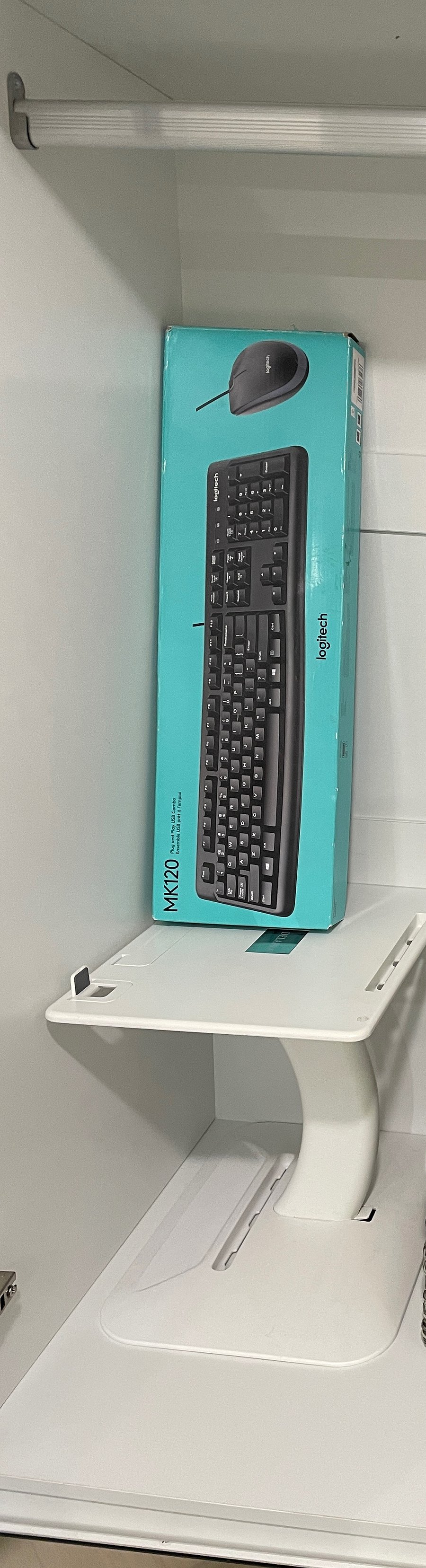 Keyboard, mouse, computer stand available for convenient plug and play for working remote