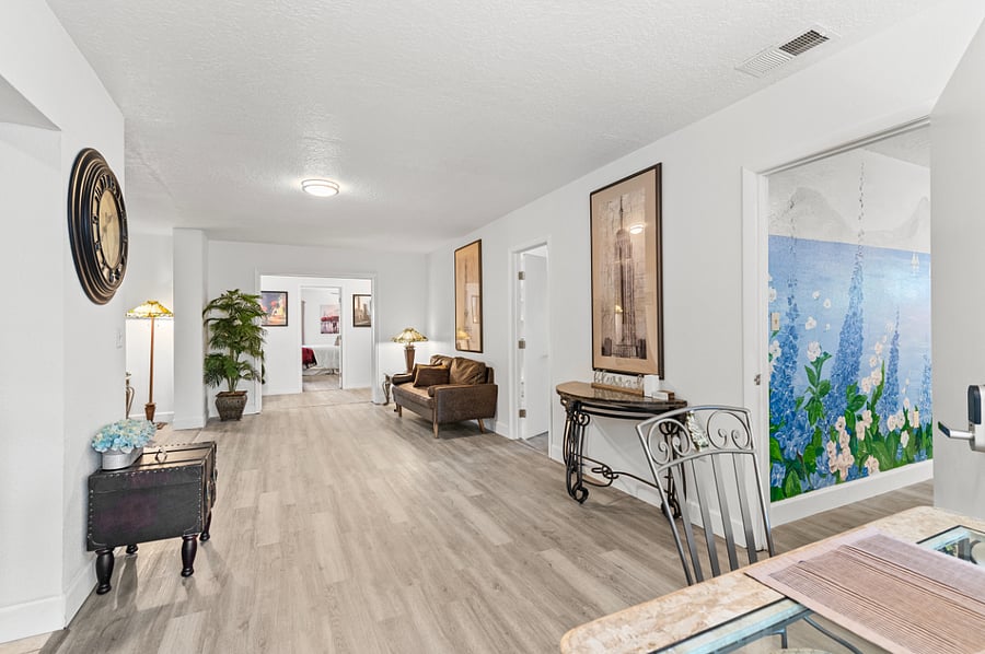 Furnished Finder property 852533_1 photo 13