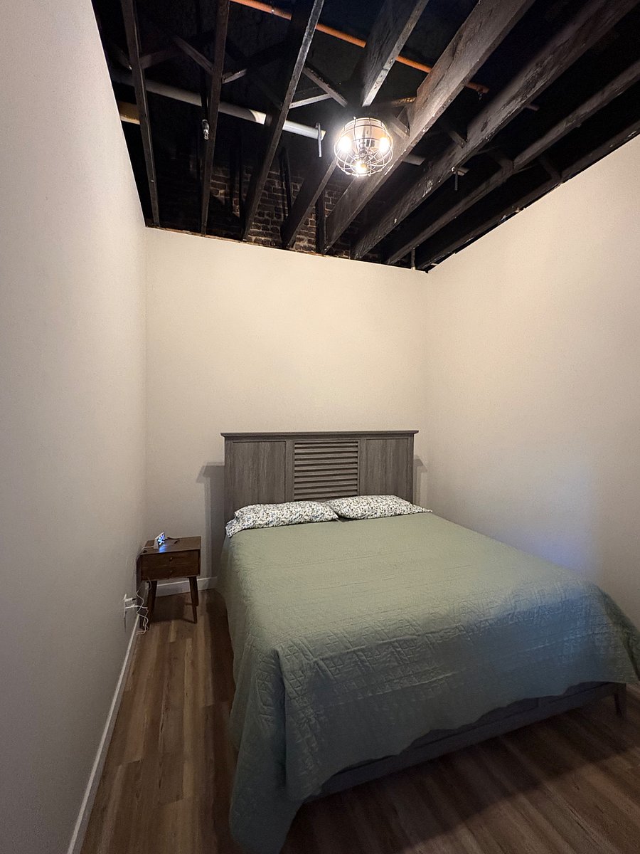 2nd Bedroom with King size bed