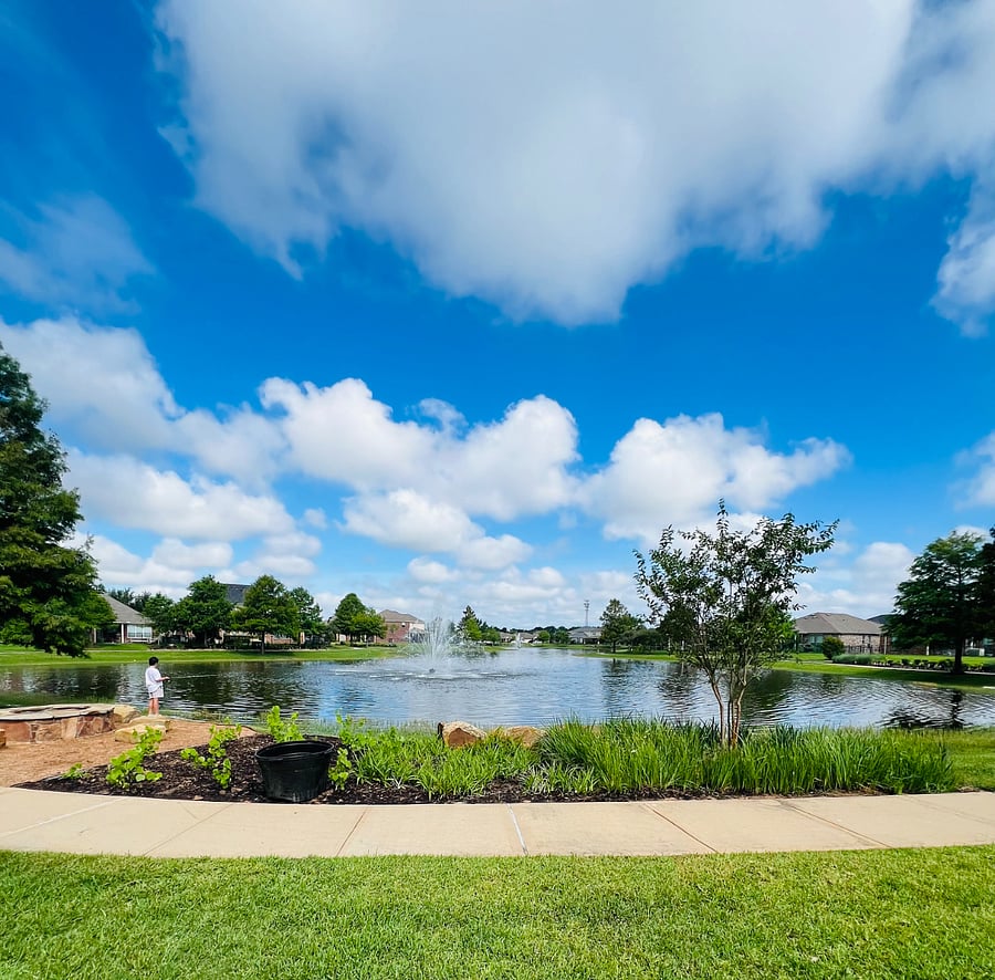 Walking trails nearby