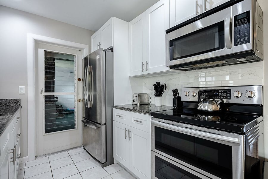 Furnished Finder property 852550_1 photo 17