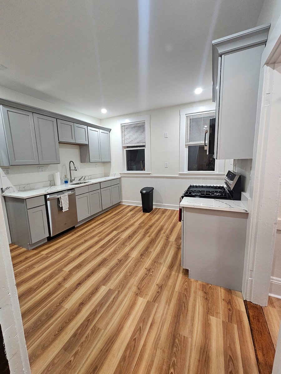 Furnished Finder property 852580_2 photo 9