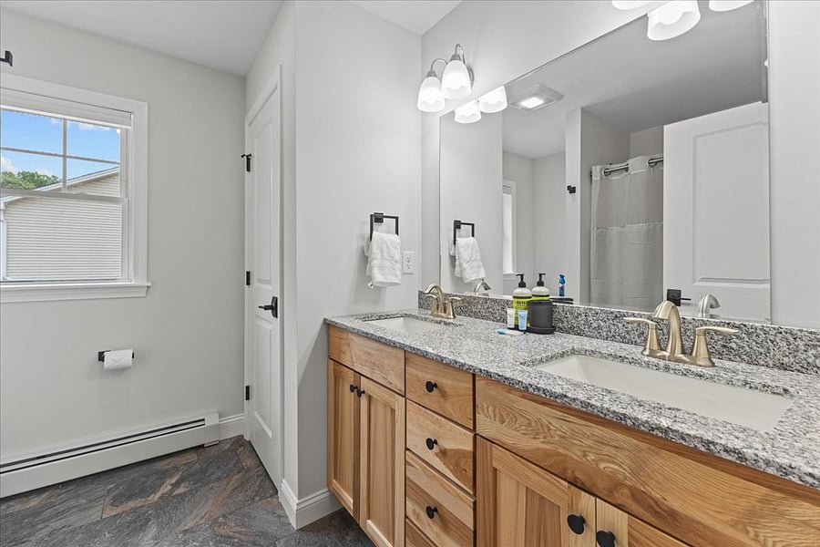 Furnished Finder property 852589_1 photo 10