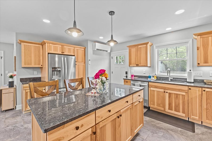 Furnished Finder property 852589_1 photo 4