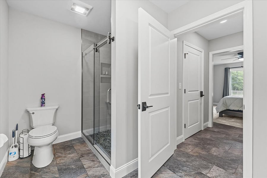 Furnished Finder property 852589_1 photo 11