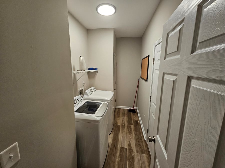 Furnished Finder property 852601_1 photo 11