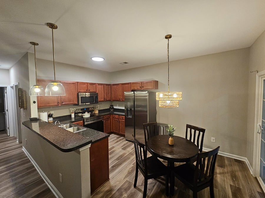 Furnished Finder property 852601_1 photo 6