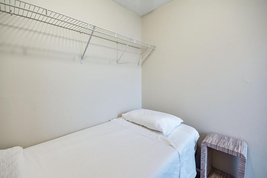 Furnished Finder property 852625_1 photo 21