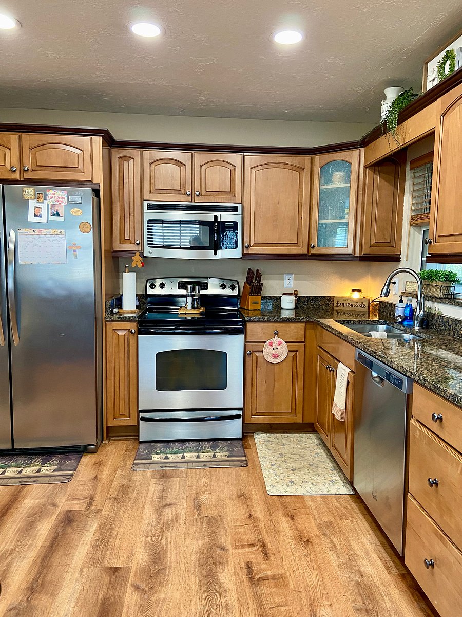 Furnished Finder property 852700_1 photo 6