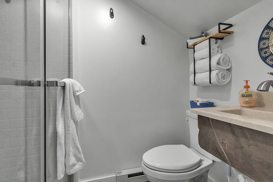 Furnished Finder property 852705_1 photo 12
