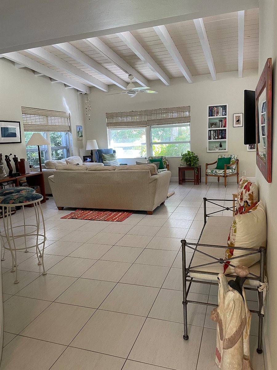 Furnished Finder property 852722_1 photo 4
