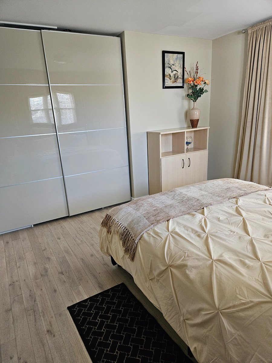 Furnished Finder property 852723_1 photo 7