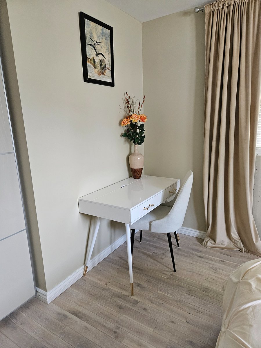 Furnished Finder property 852723_1 photo 8