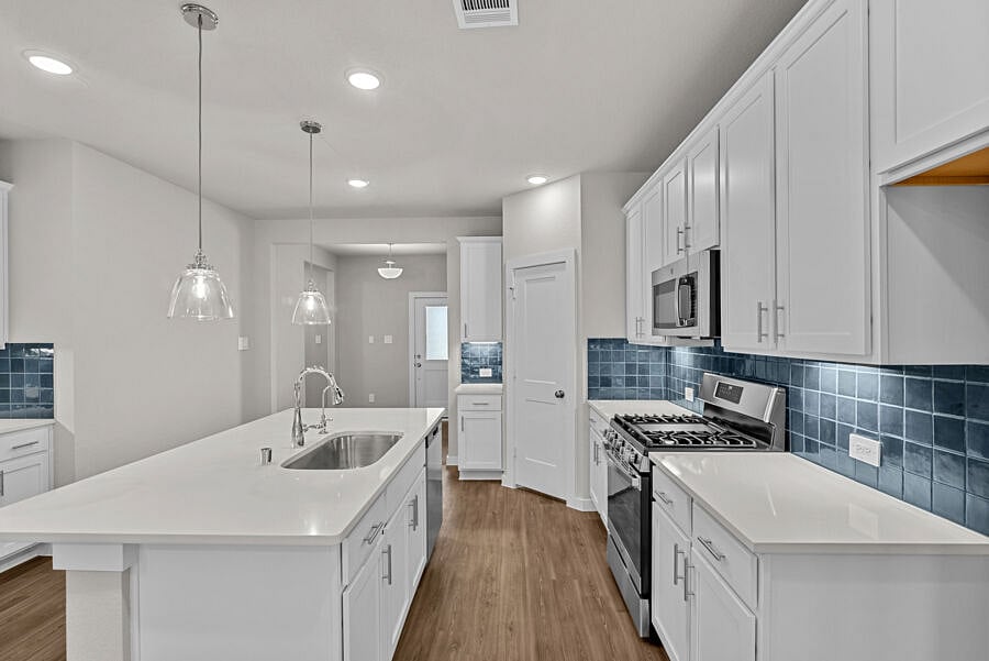 Furnished Finder property 852737_1 photo 12