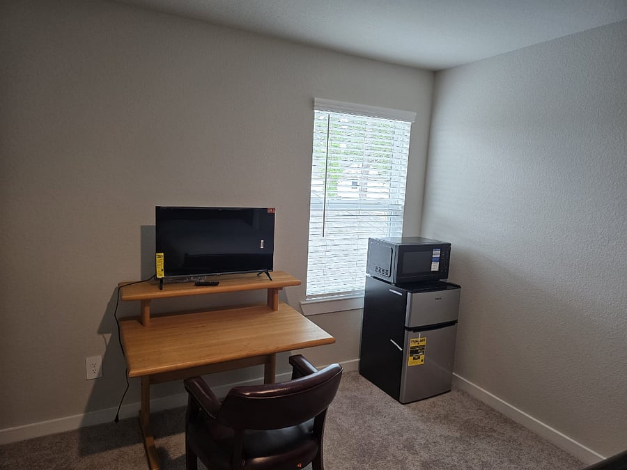 Furnished Finder property 852737_2 photo 3