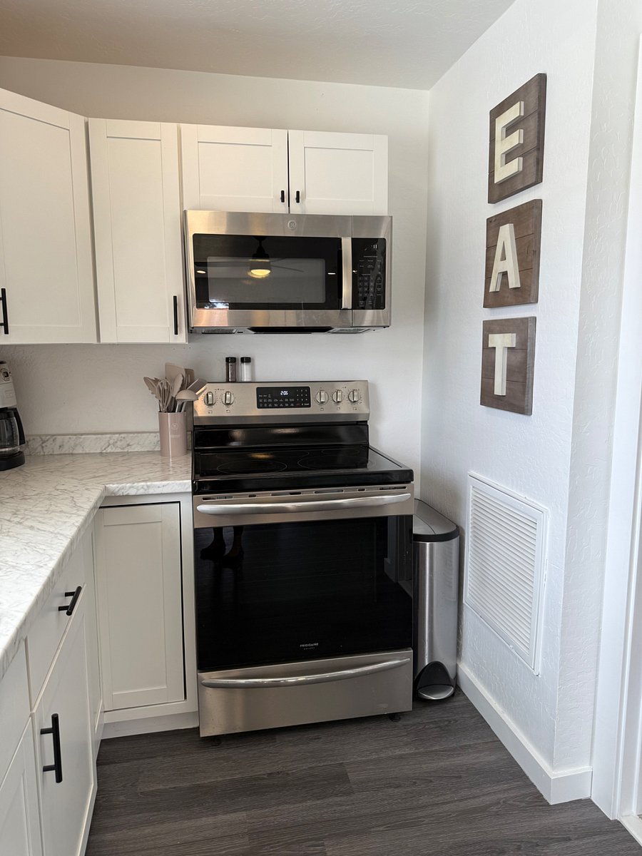 Furnished Finder property 852745_2 photo 5