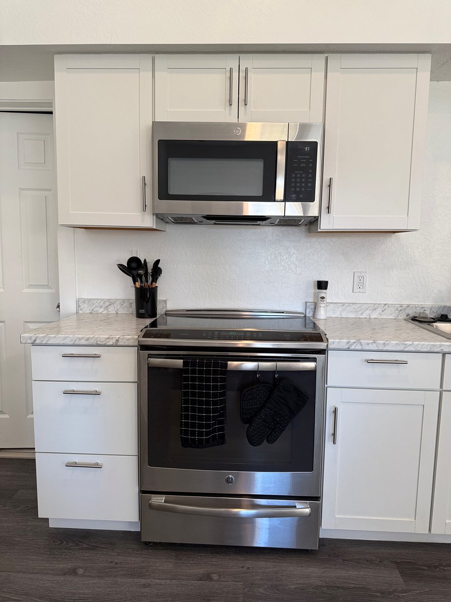 Furnished Finder property 852745_3 photo 12