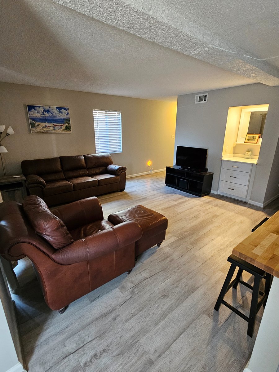 Furnished Finder property 852785_1 photo 6