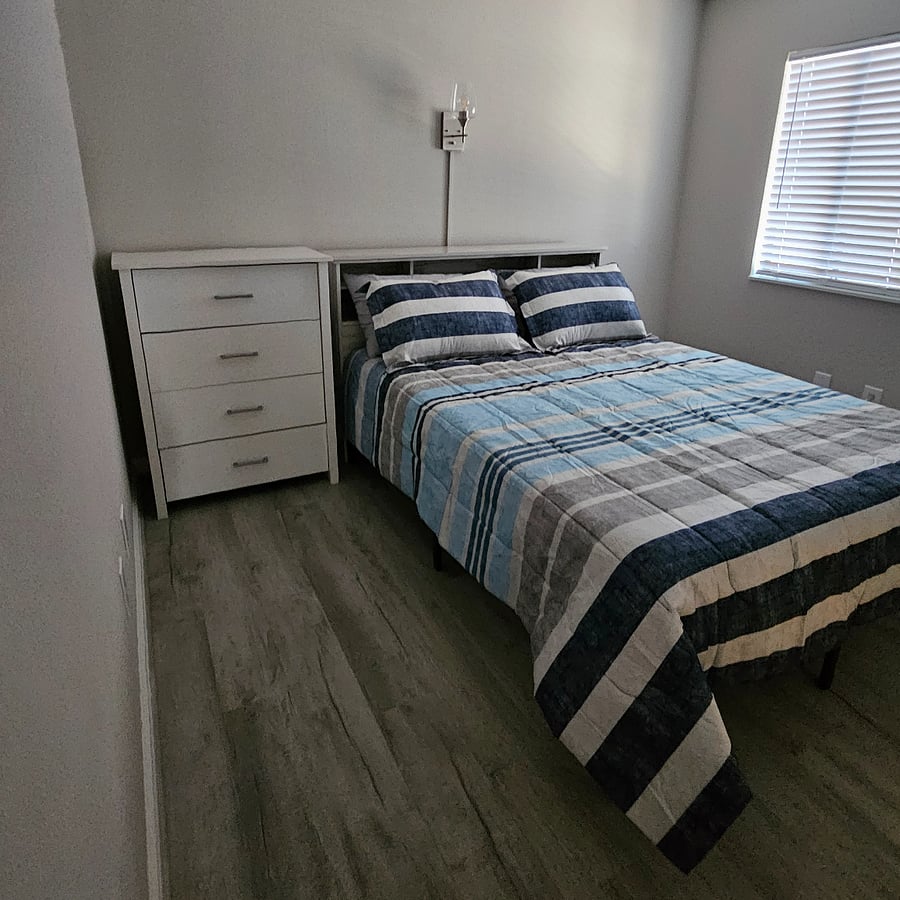 Furnished Finder property 852785_1 photo 9