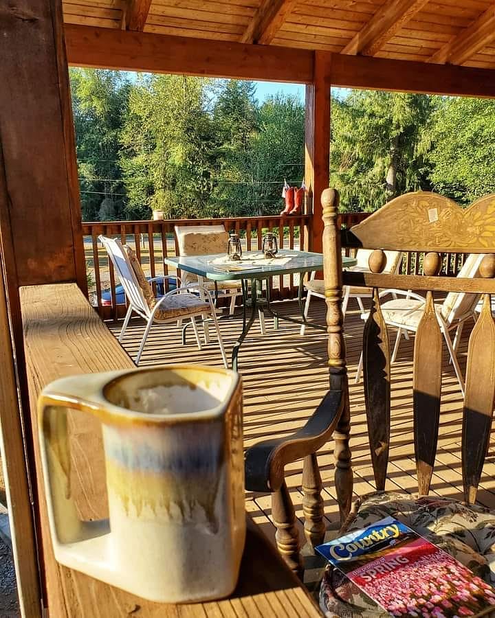 Morning coffee in comfortable peace and quiet