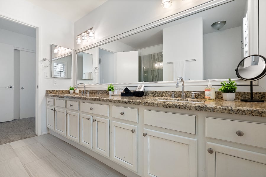 Furnished Finder property 852882_1 photo 12