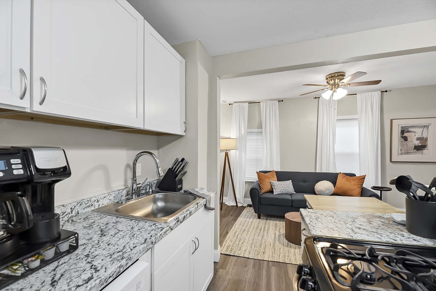 Furnished Finder property 852888_1 photo 9