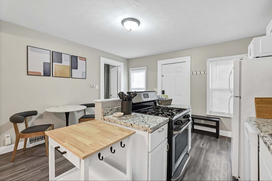 Furnished Finder property 852888_1 photo 10