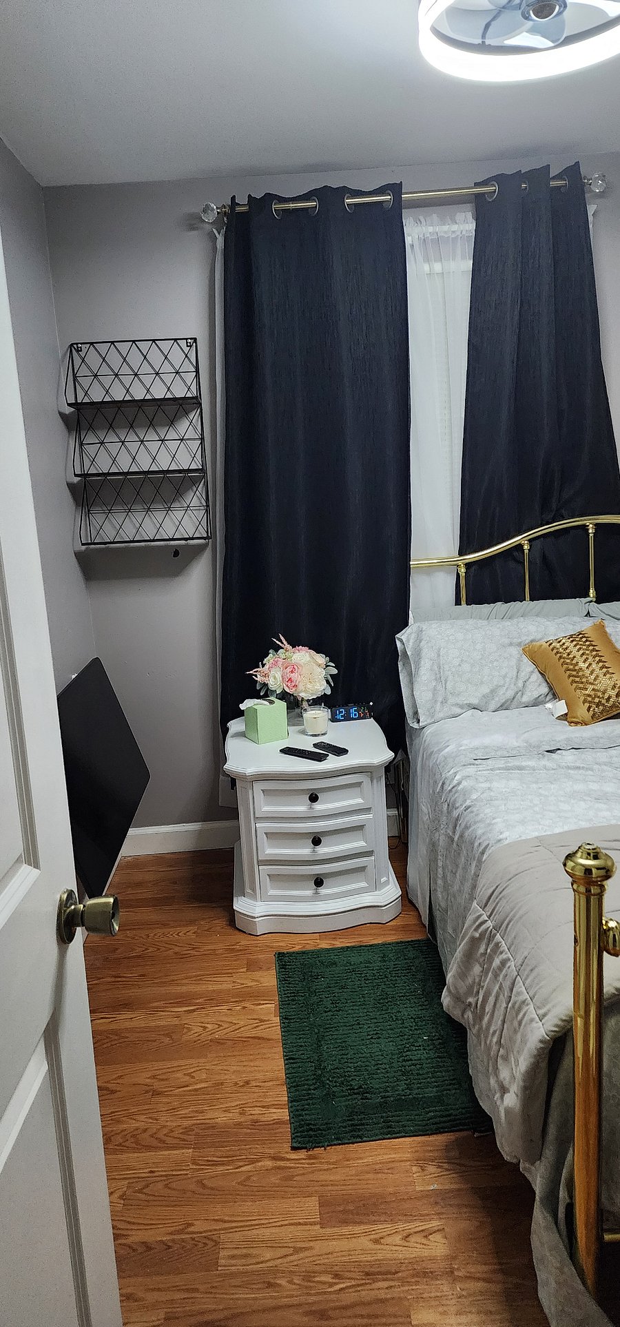 I can take out the night stand.