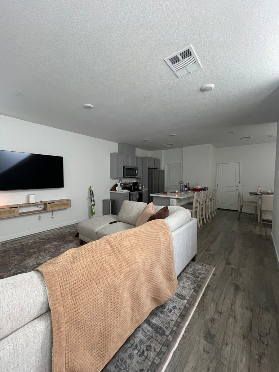 Furnished Finder property 852913_1 photo 3
