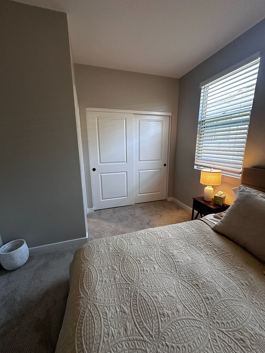 Second Bedroom - Closet