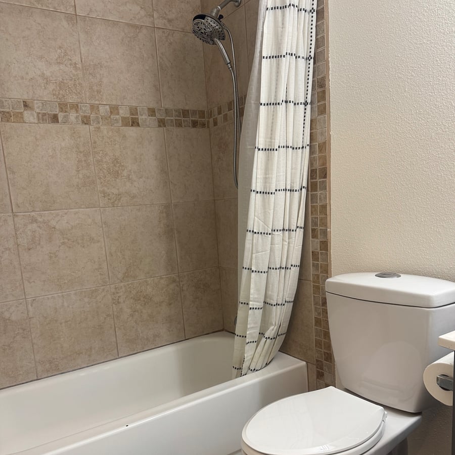 Furnished Finder property 852950_1 photo 6