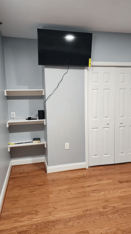 TV master bedroom