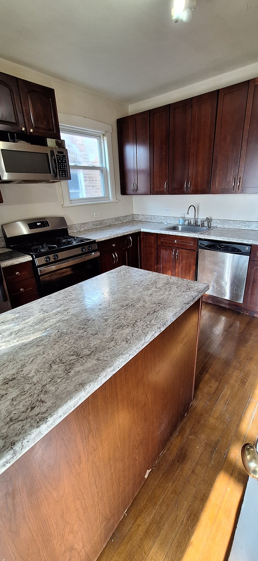 Furnished Finder property 852960_1 photo 5
