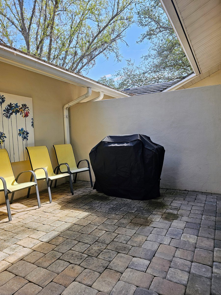 Furnished Finder property 852974_1 photo 4